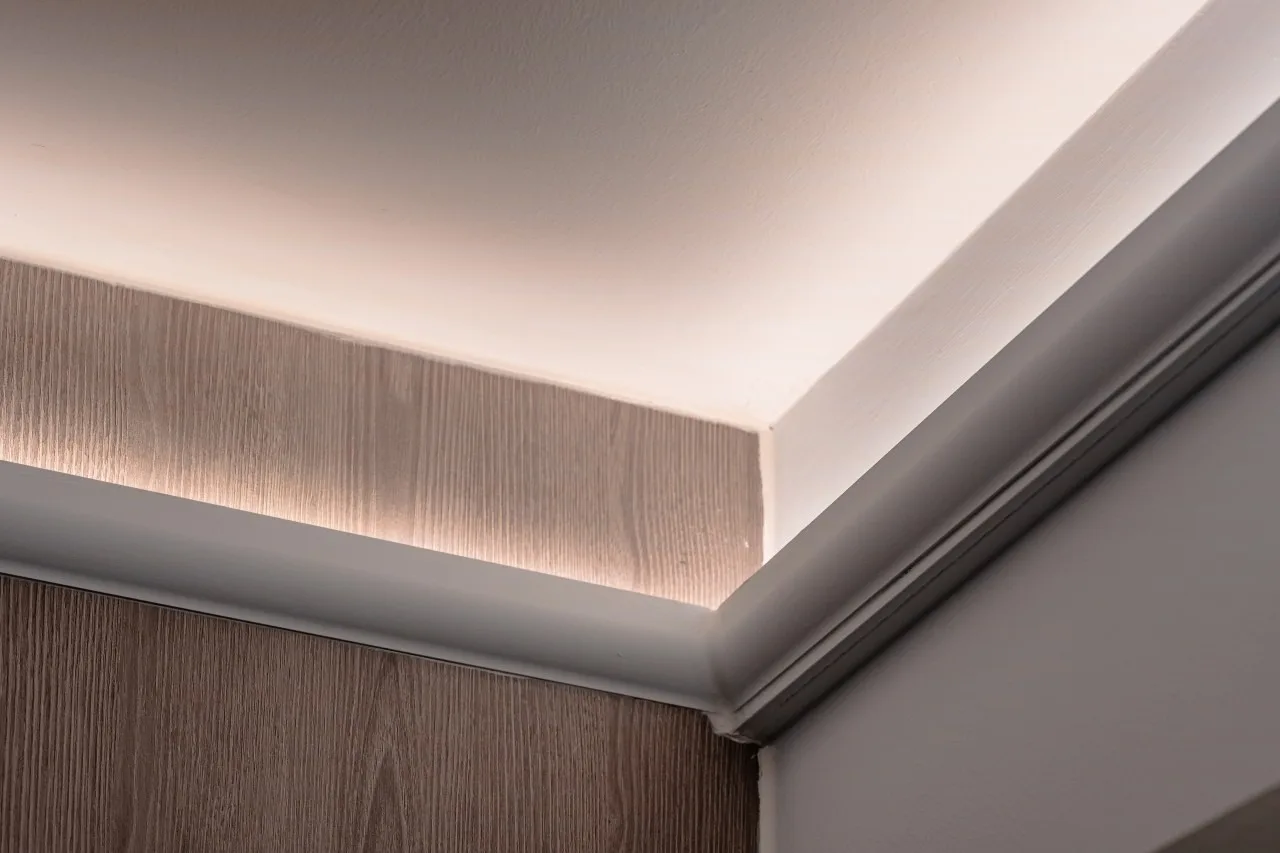 The HAGA profile provides a sleek home lighting design for BTO and HDB flats, proving that functional lighting can be high-end and discreet.
